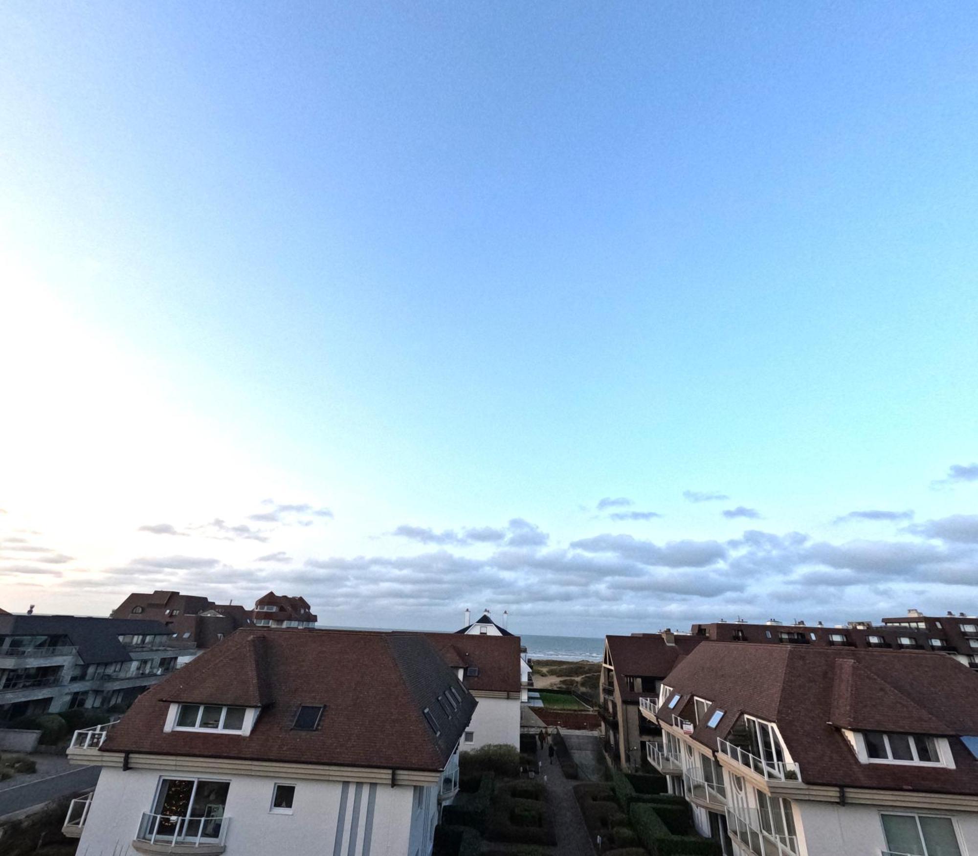 Skyview Suite Oostduinkerke Bagian luar foto